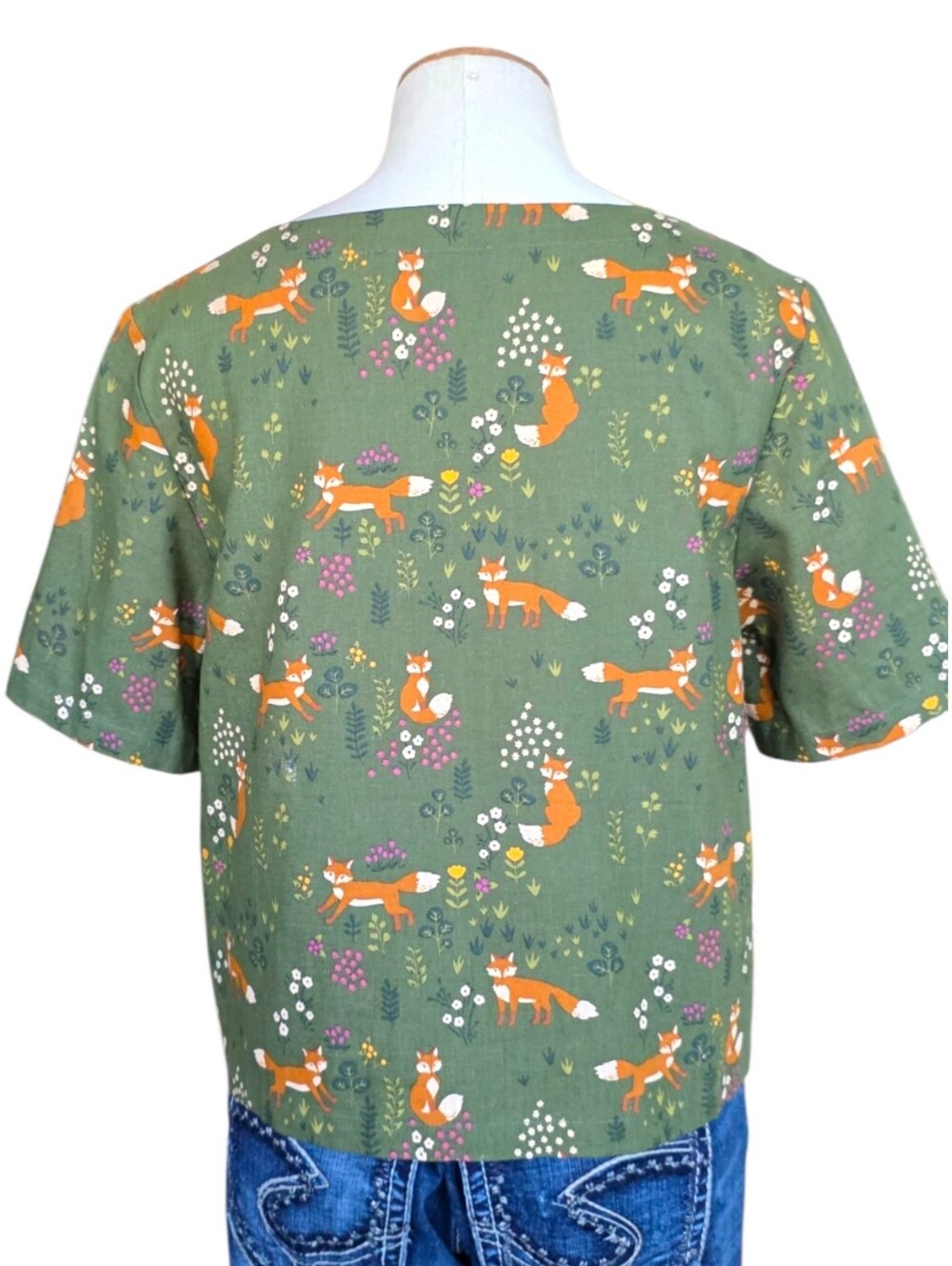 ModCloth Princess Highway Fox Print Cottagecore Button Front Blouse Size 10 - Picture 4 of 9